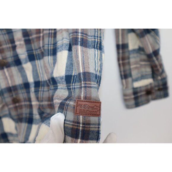 L.L. Bean Slightly Fitted Hooded Plaid Flannel Shirt M-Reg Button-Front Western - Picture 7 of 16